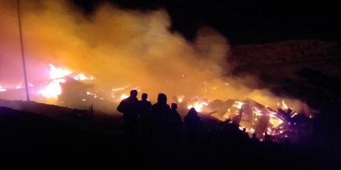 Erzurum'daki yangın 4 saat sonra kontrol altına alındı