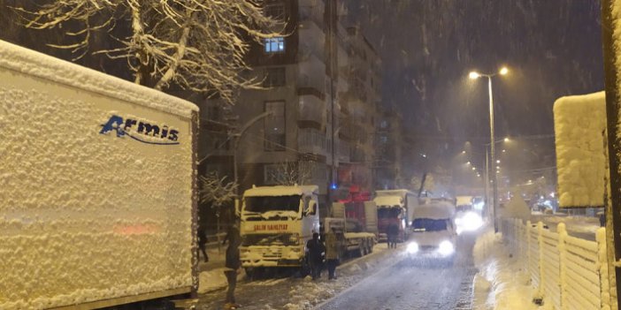 Trabzon Valiliği'nden kritik uyarı: Zorunlu olmadıkça trafiğe çıkmayın