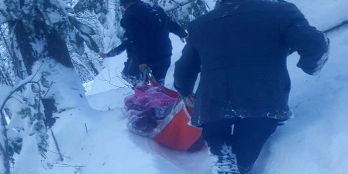 Kar izin vermedi! Yaşlı adam 3 saatlik mücadelenin ardından hastaneye kaldırıldı