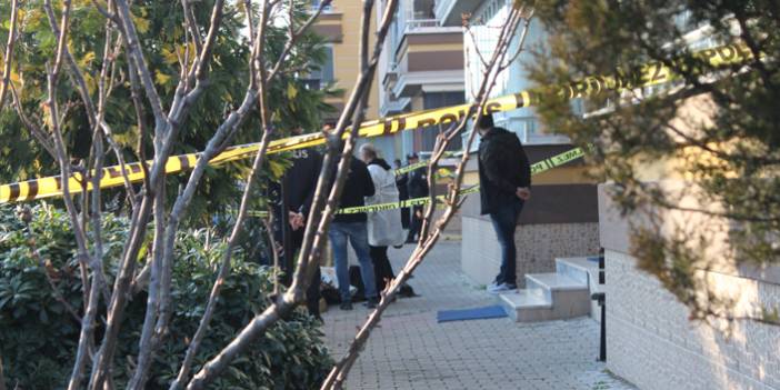 Samsun'da 7. kattan düşen 54 yaşındaki adam hayatını kaybetti