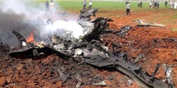 İdlib'de Esed rejimine ait bir uçak düşürüldü