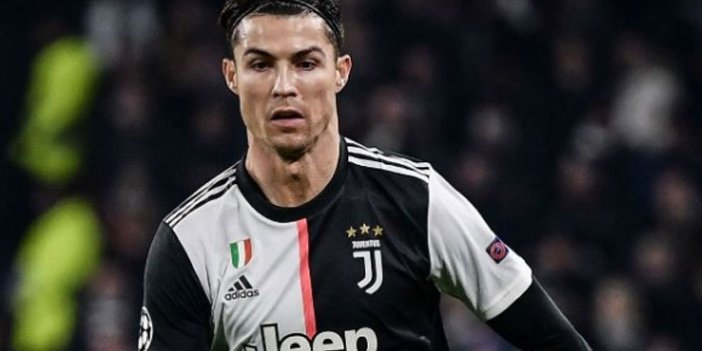 Cristiano Ronaldo'dan corona virüs kararı! İtalya'ya dönmüyor