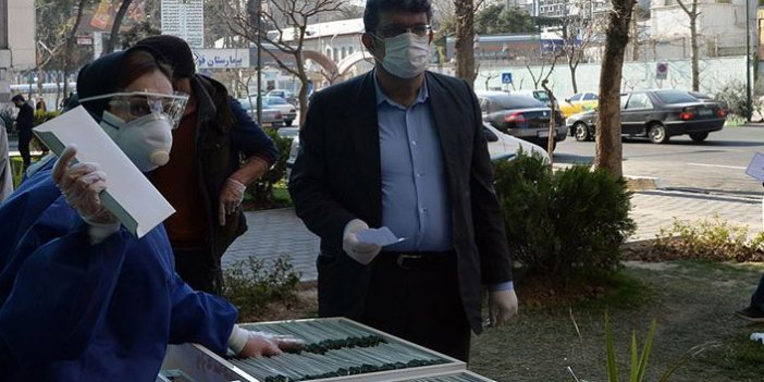 İran'da koronavirüs nedeniyle 2. tur milletvekili seçimleri ertelendi