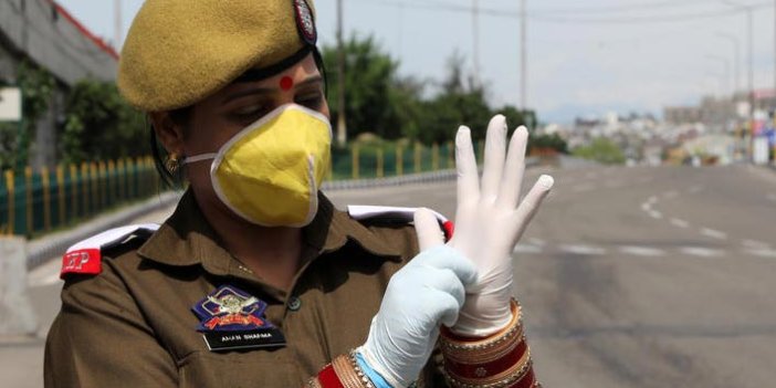 Hindistan'da korona virüse karşı 22 milyar dolarlık paket