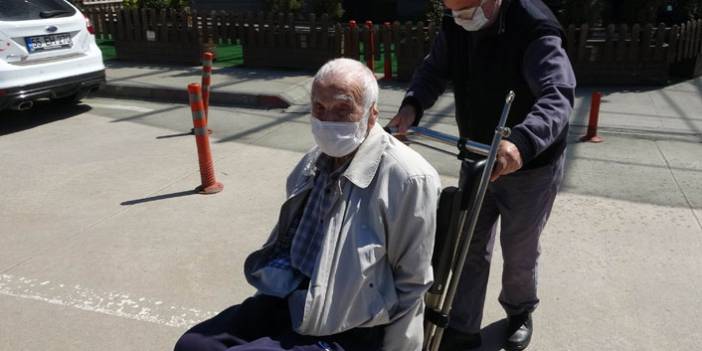 Samsun'da 96 yaşındaki adam koronavirüsü yendi - 08 Nisan 2020