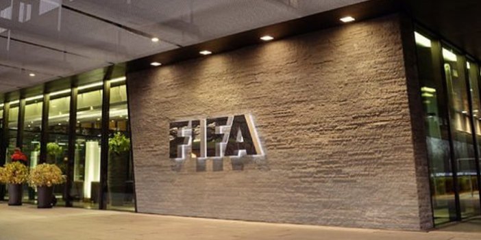 FIFA yetkilisinden önemli açıklama! 3. transfer dönemi...
