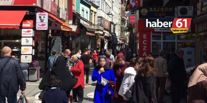 Trabzon bu kez evde kalmadı! Sokaklar taştı