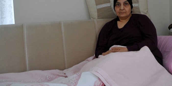 Karaciğer nakli bekleyen annesi için Trabzon'daki okuluna ara verdi