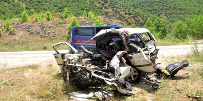 Feci kaza: Aynı aileden 6 kişi öldü