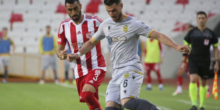 Sivasspor Malatyaspor'a mağlup oldu