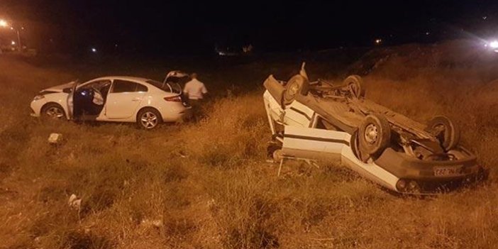Sivas'ta iki otomobil çarpıştı: 8 yaralı