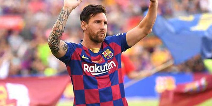 Lionel Messi Barcelona'da kalıyor