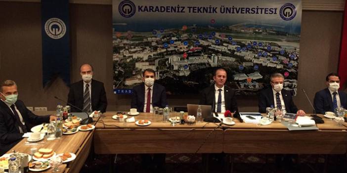 KTÜ Rektörü Çuvalcı basın toplantısı düzenledi: "Trabzonspor ile beraber en büyük markayız"