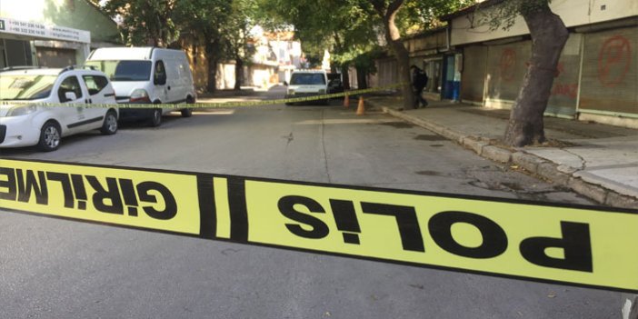 Sokak ortasında bıçaklanan 14 yaşındaki çocuk hayatını kaybetti