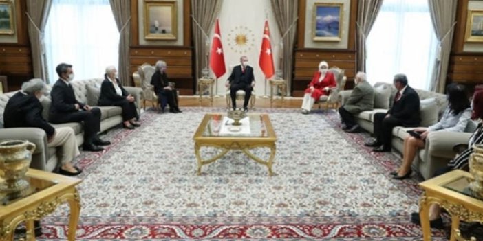 Erdoğan, Milli Mücadele kahramanlarının yakınlarını kabul etti