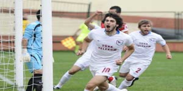 Karadenizspor Sebat'ı 3-0 yendi