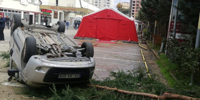 Trabzon'da acil önünde şok olay! Bir anda yamaçtan düştü