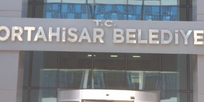 Trabzon’da belediye binasında flaş değişiklik