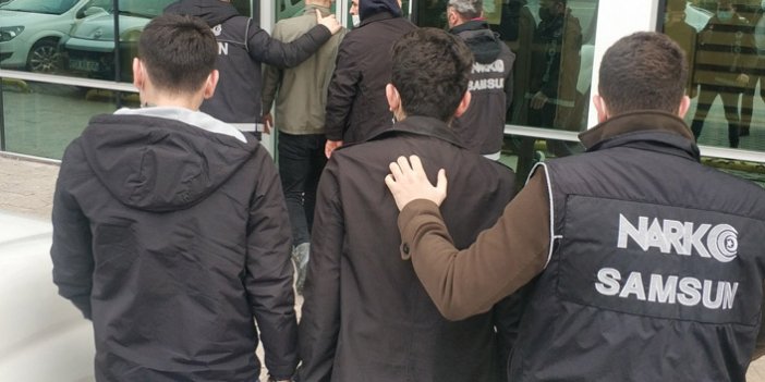 Samsun'da 3 kişi 6 bin 892 adet hapla yakalandı