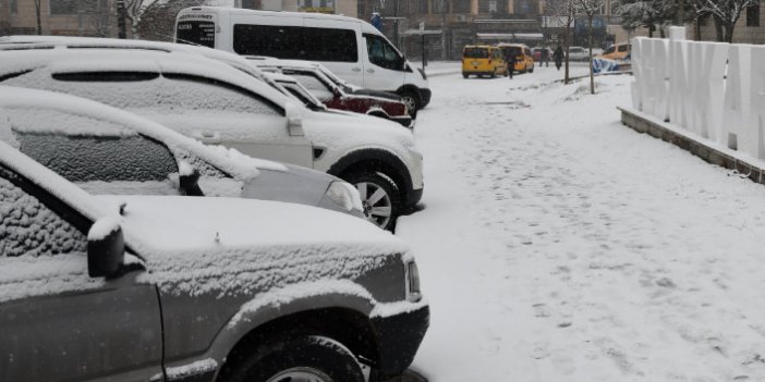 Trabzon'un etrafında kar esareti