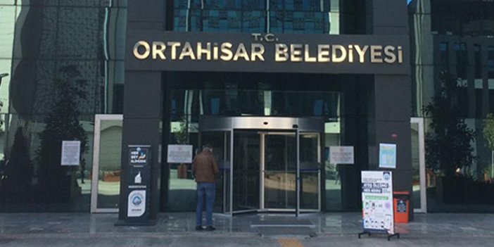 Trabzonlu yazardan Ortahisar Belediyesine 20 bin eser