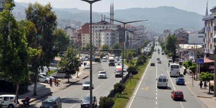 Trabzon Akçaabat yolunda çalışma