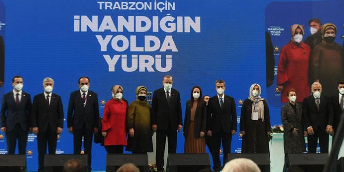 AK Parti Trabzon’da kongre heyecanı! Sezgin Mumcu yeni İl Başkanı oldu