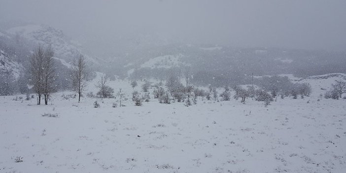 Bayburt'ta mart karı yağdı