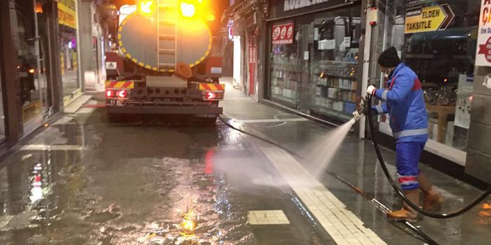 Trabzon'da cadde ve sokaklar temizleniyor