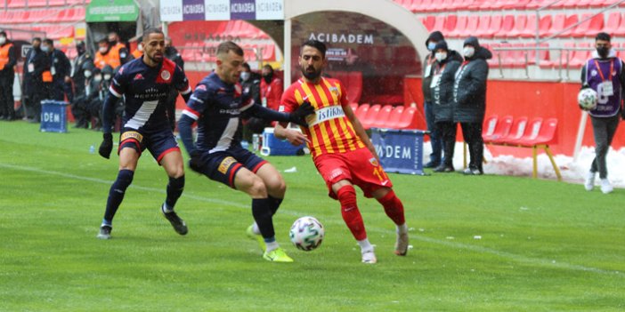 Kayserispor Antalyaspor'a mağlup