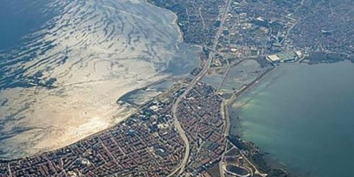 Bakan Kurum: "Kanal İstanbul'un temelini yaz aylarında atacağız"