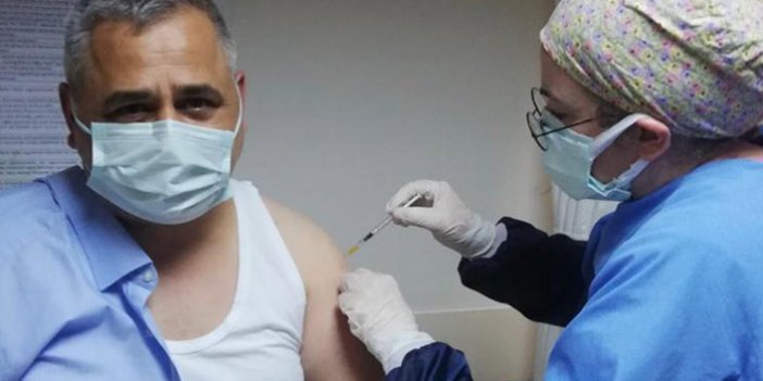 Bekir Aktürk Kovid-19 aşısı yaptırdı