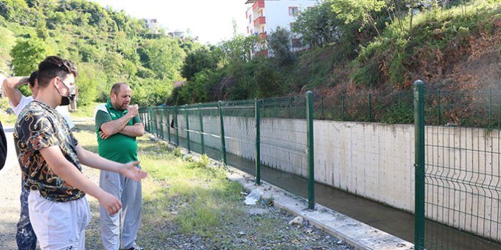 Samsun'da top oynarken ırmağa düşen çocuk hastanelik oldu