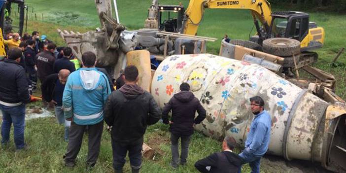 Trabzon'da beton mikseri devrildi: 1 yaralı