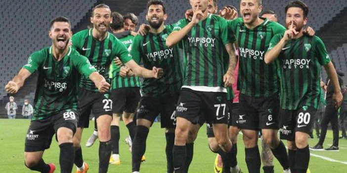 Kocaelispor, TFF 1. Lig'de! Sakaryaspor finali 4 golle kaybetti