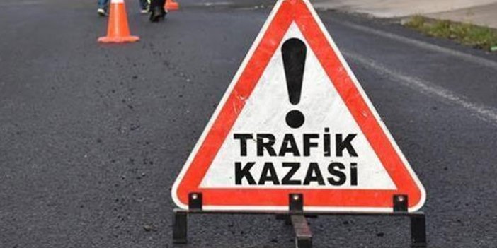 Samsun'da otomobil ile hafif ticari araç çarpıştı: 4 yaralı