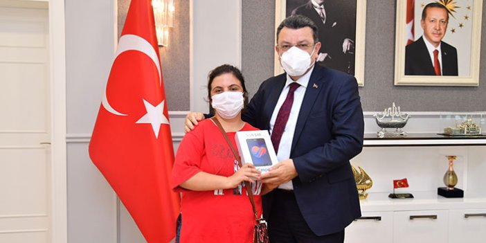 Trabzon'a Gözdenur’un tablet sevinci!