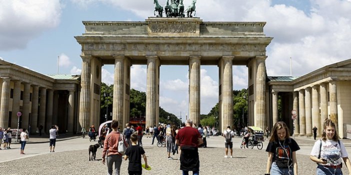 Almanya'da yeni vakaların yüzde 84'ü Delta varyantı