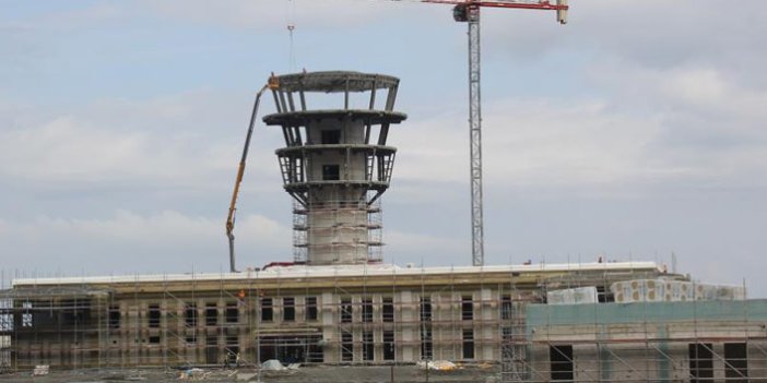 Rize-Artvin Havalimanı'nın uçuş kulesi şekillenme başladı