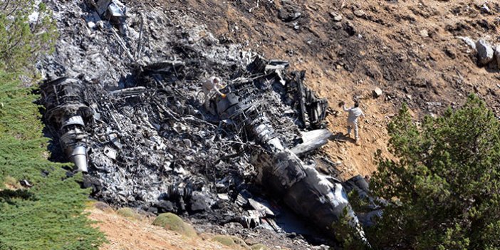 Türkiye'de düşen Rus yangın söndürme uçağının enkazı gömüldü