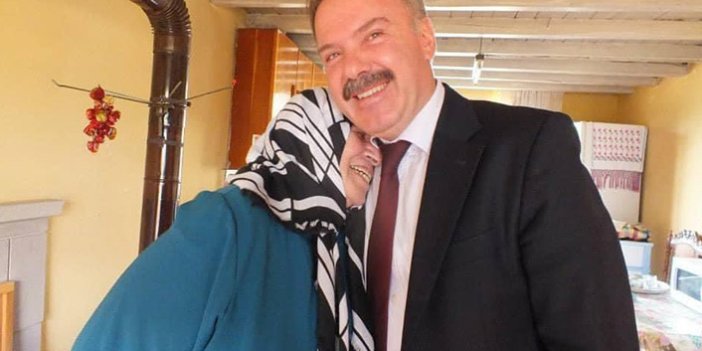 Sürmene belediye başkanı Üstün’ün anne acısı