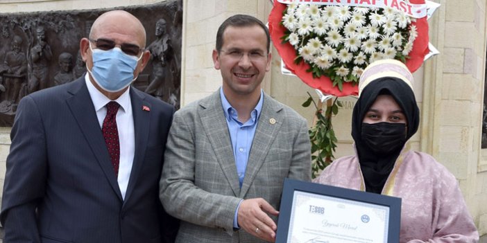 Trabzon'da yılın ahisi, kalfası ve çırağı ödül aldı