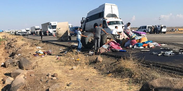 Diyarbakır'da işçi minibüsü ile kamyon çarpıştı! Ölü ve yaralılar var!