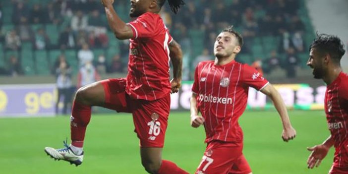 Giresunspor Antalyaspor'a yenildi