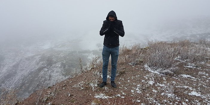 Bayburt ve Erzincan’ın yüksek kesimlerinde kar yağışı