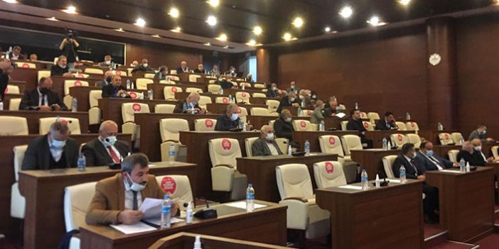 Trabzon Büyükşehir Belediyesi Meclisi'nde 13 madde görüşüldü