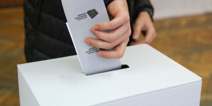 Bulgaristan seçimleri ikinci tura kaldı