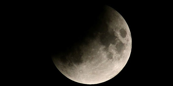 6 asrın en uzun Ay tutulması