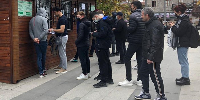 Trabzonspor taraftarları gişelere akın etti