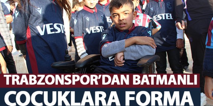 Trabzonspor'dan Batmanlı çocuklara forma
